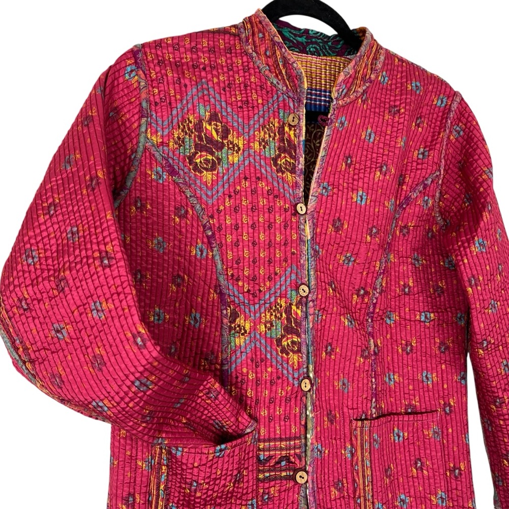 Like New Boho Indian Kantha Quilted Patchwork Silky Reversible Jacket - Picture 9 of 11